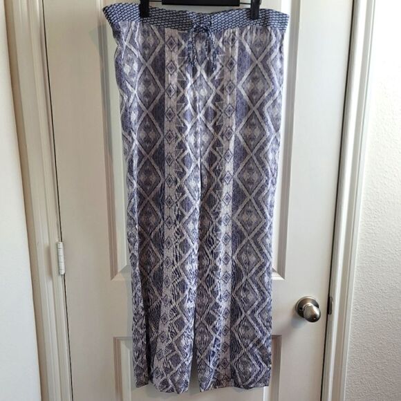 FIFTEEN TWENTY Wide Leg Pants - Picture 1 of 6